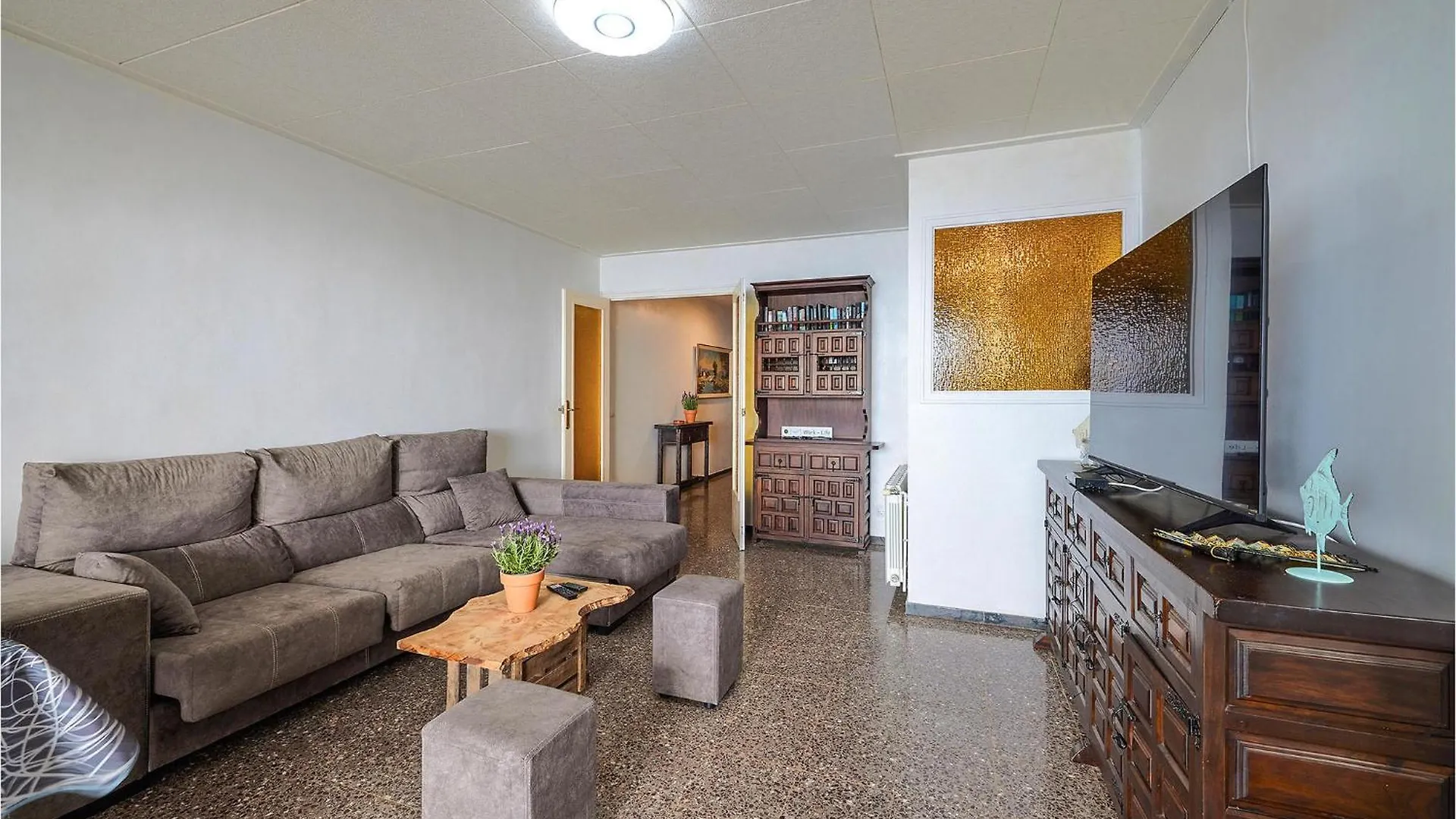 Beautiful Apartment In Pineda De Mar With Wifi